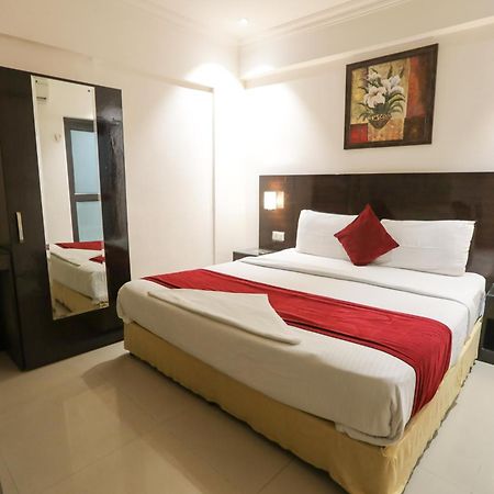 Anr Hotels Лакхнау Экстерьер фото