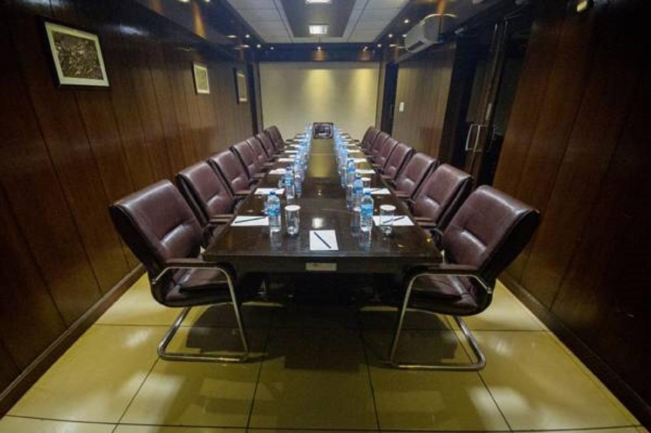 Anr Hotels Лакхнау Экстерьер фото